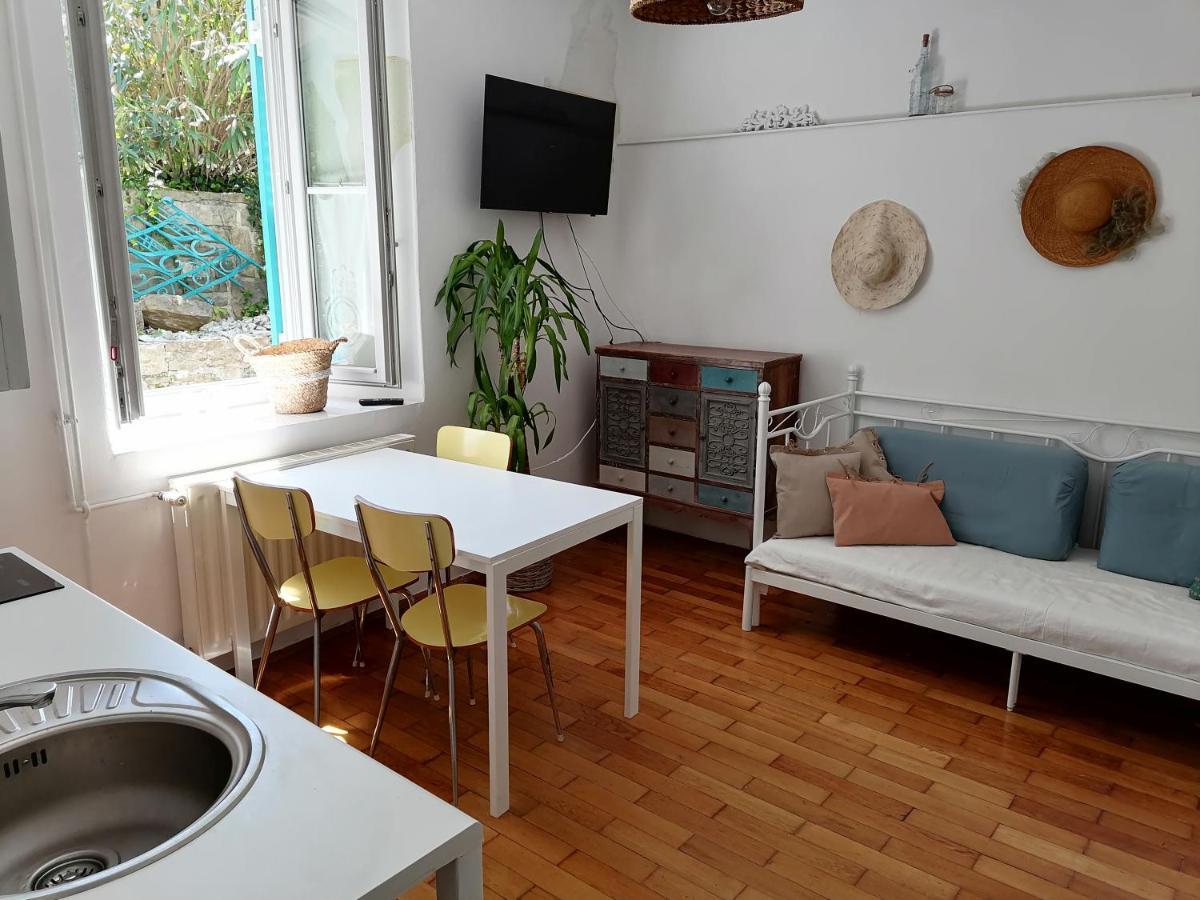 Little Garden Apartment Piran Bagian luar foto
