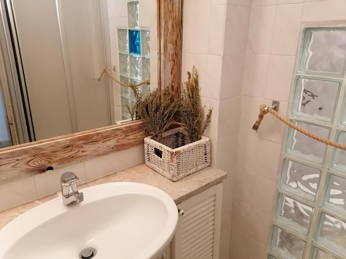 Little Garden Apartment Piran Bagian luar foto