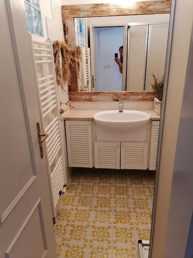 Little Garden Apartment Piran Bagian luar foto