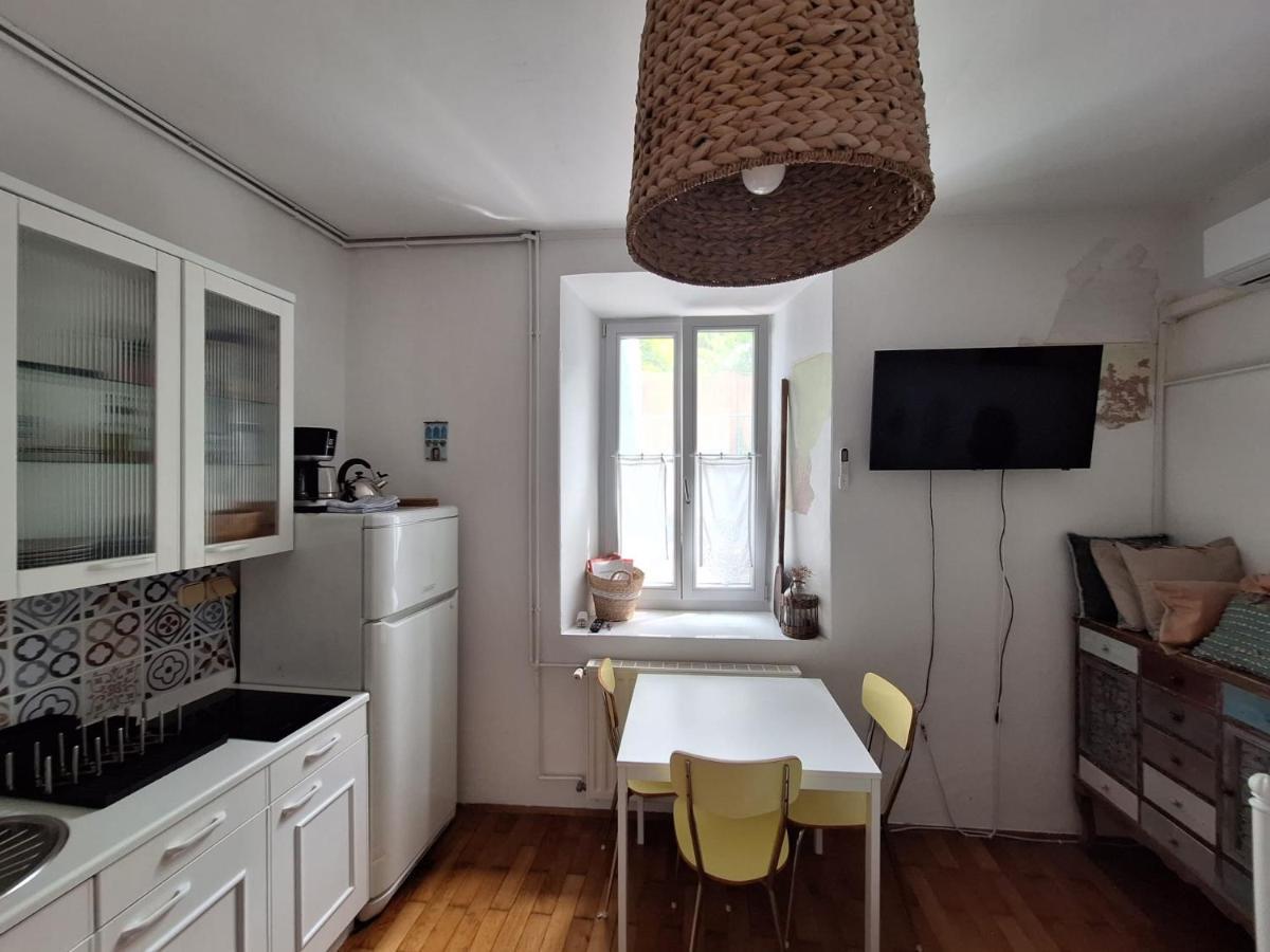 Little Garden Apartment Piran Bagian luar foto